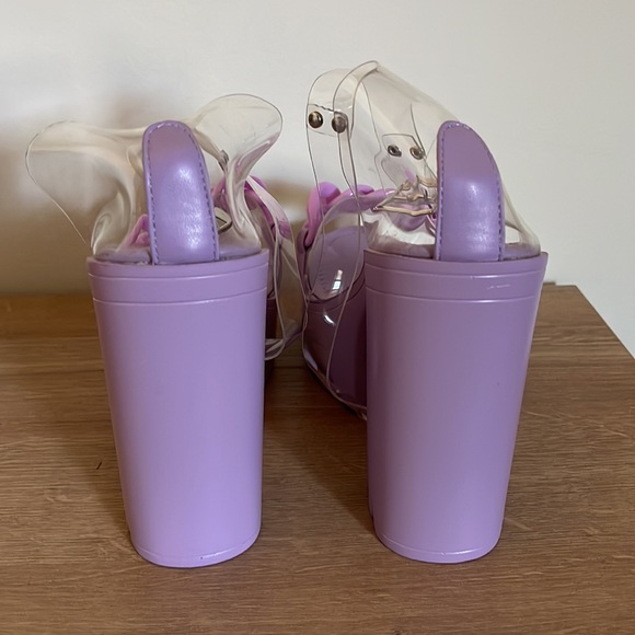 Lilac Platform Heels- Size 7.5 - Picture 3 of 5